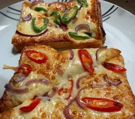 Air fryer pizza toast