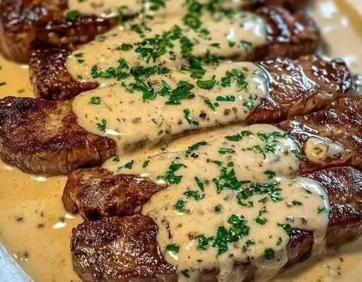 Juicy Steak with Creamy Garlic Sauce