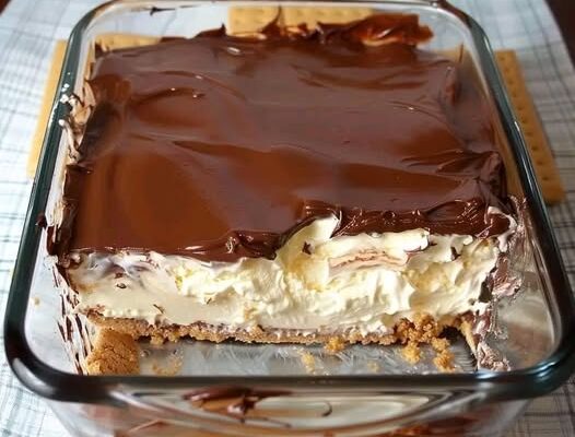 No-Bake Eclair Cake